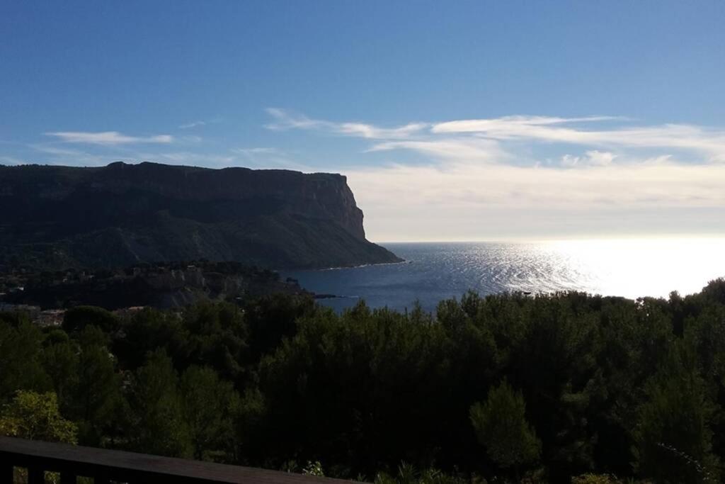 Vu Mer By K6&You Cassis Luaran gambar